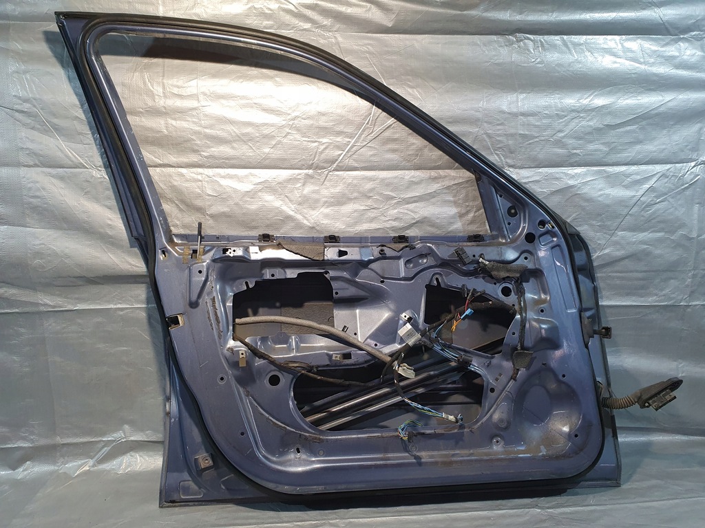 ΜΠΡΟΣ ΑΡΙΣΤΕΡΗ ΠΟΡΤΑ BMW E46 SEDAN 1999 STAHLBLAU METALLIC Product image
