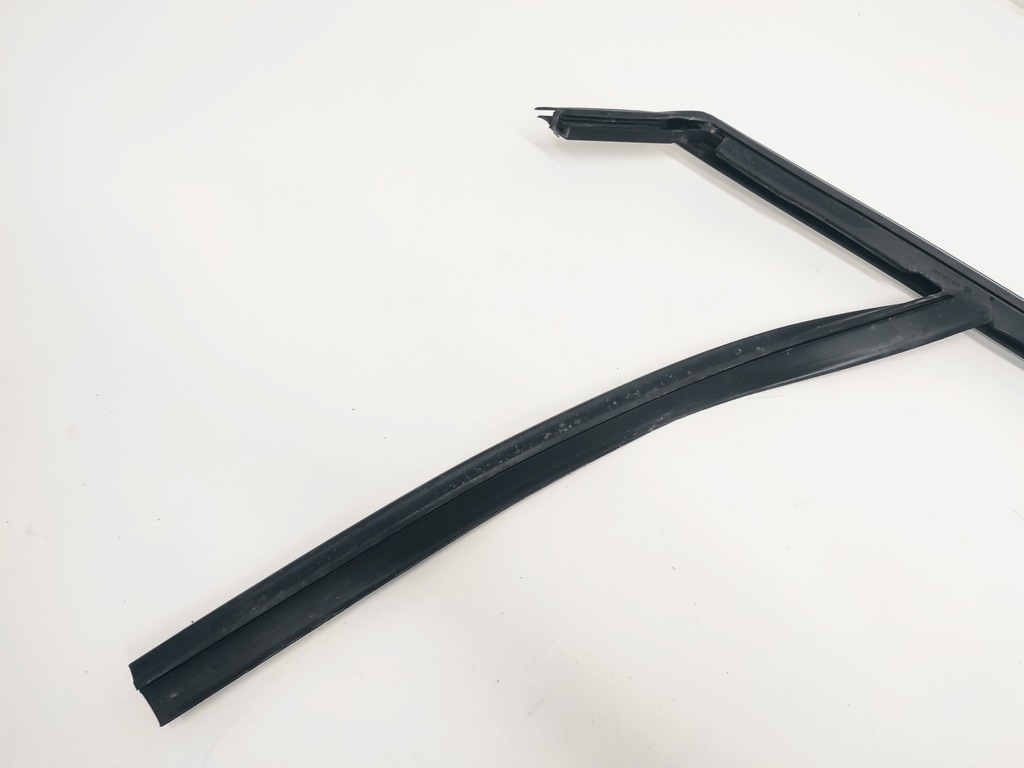 FORD MONDEO MK4 Φλάντζα ΠΟΡΤΑΣ, ΜΠΡΟΣ ΔΕΞΙΑ Product image
