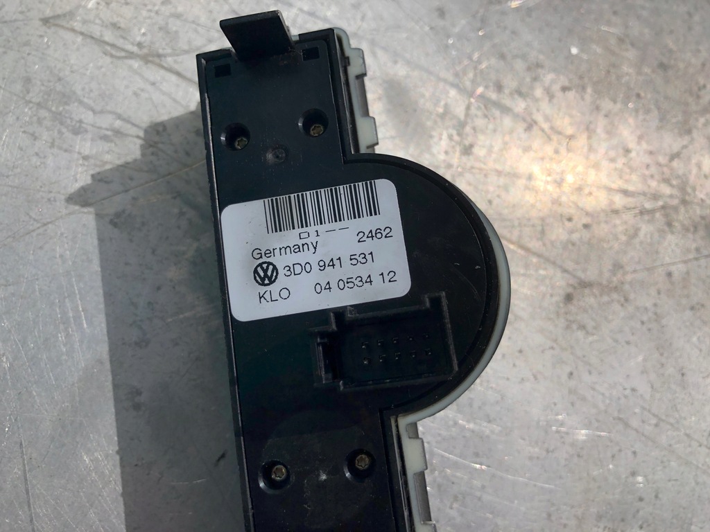 VW PHAETON ΔΙΑΚΟΠΤΗΣ ΦΩΤΩΝ 3D0941531 Product image
