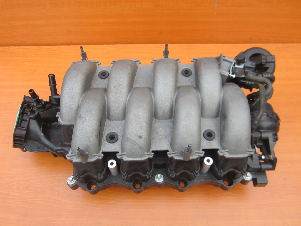 MUSTANG 5.0 GT MANIFOLD VACUUM VALVE JL3E-9J559-AA JR3E-9S455-CC Product image