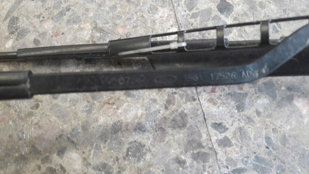 2s6117526ac μπροστινός αριστερός βραχίονας υαλοκαθαριστήρα Fiesta 6 Product image