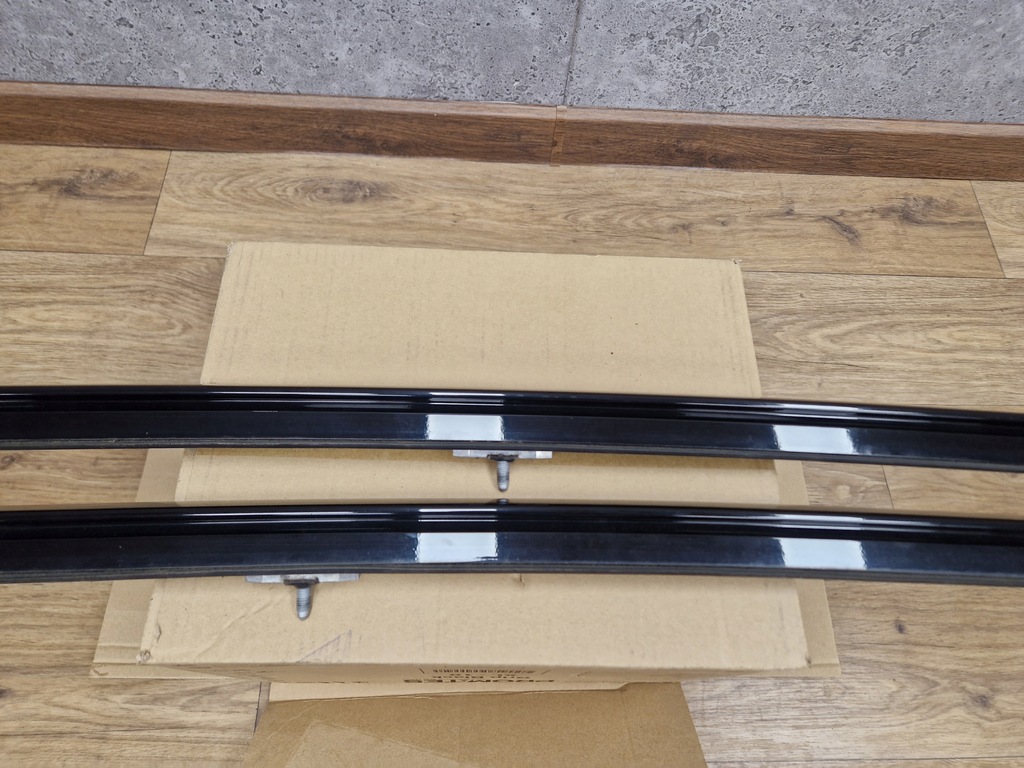 BMW F48 X1 ΡΑΓΕΣ ΟΡΟΦΗΣ ΜΑΥΡΗ ΣΚΙΑ M L+R PACK 7410466 7410465 Product image