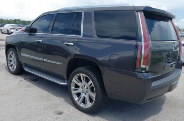 P2 Cadillac Escalade IV 2014 - Υποστήριξη της μπαταρίας GM 22829069C Product image