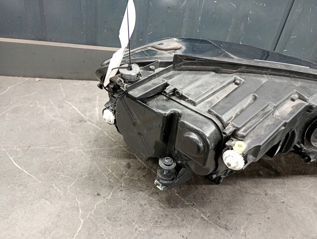 5G1941035L Αριστερά προβολέας VW Golf VII 17- HELLA Product image
