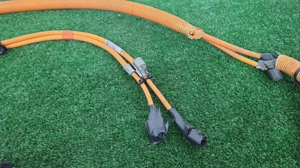 Ελεγκτής ρυθμιστή τάσης BOX Tesla Model S 12- Product image
