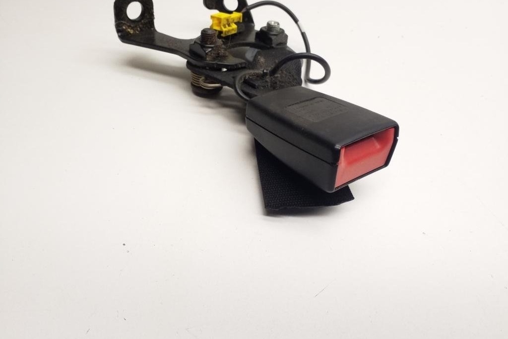 Mercedes-Benz A (W169) A1698603069 1.5L Product image