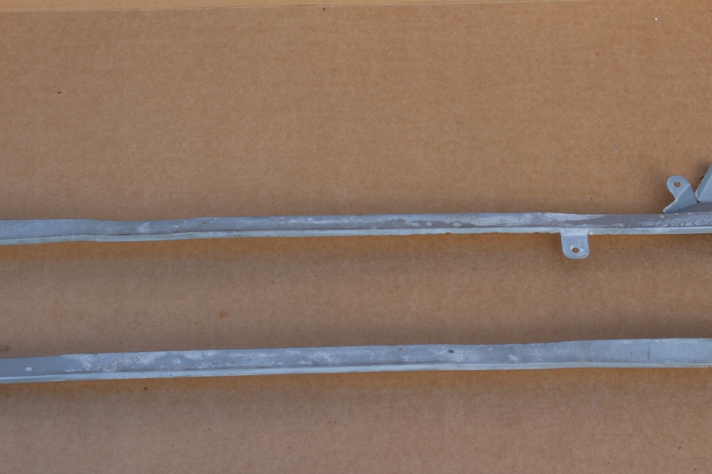 AUDI A5 8T ΑΝΥΨΩΣΗ ΣΑΣΙΣ ΕΝΙΣΧΥΣΗ ΑΡΙΣΤΕΡΑ 8T8505475B Product image