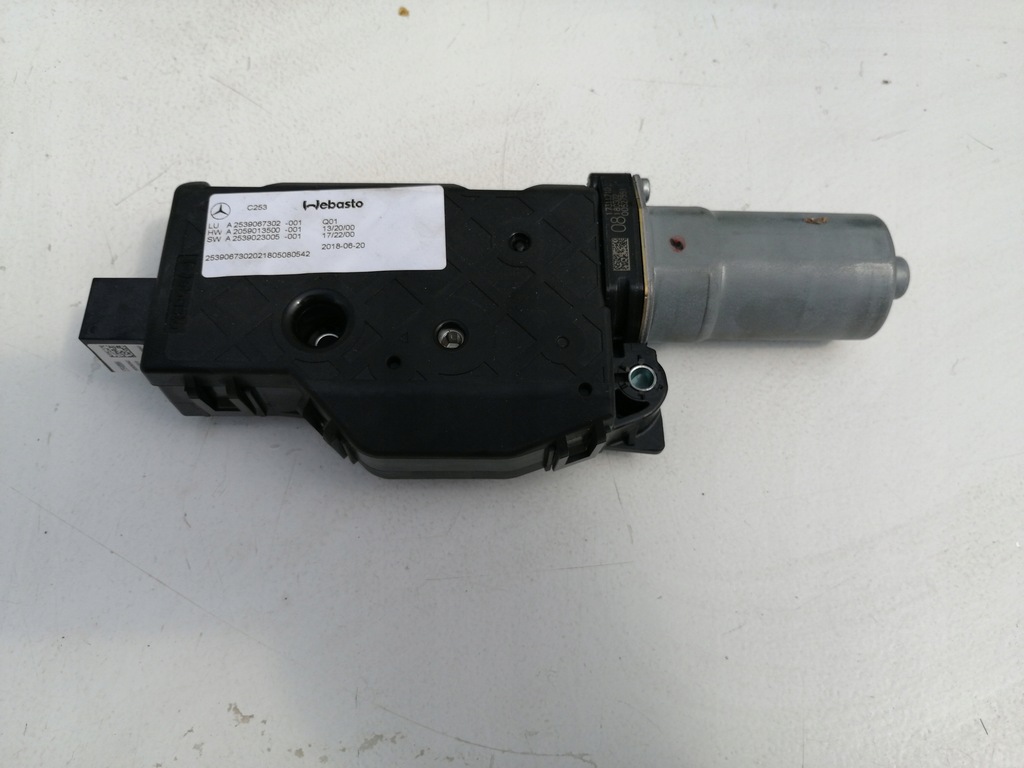 MERCEDES GLC 253 PANORAMA SUNROOF MOTOR A2539067302 A2539023005 Product image