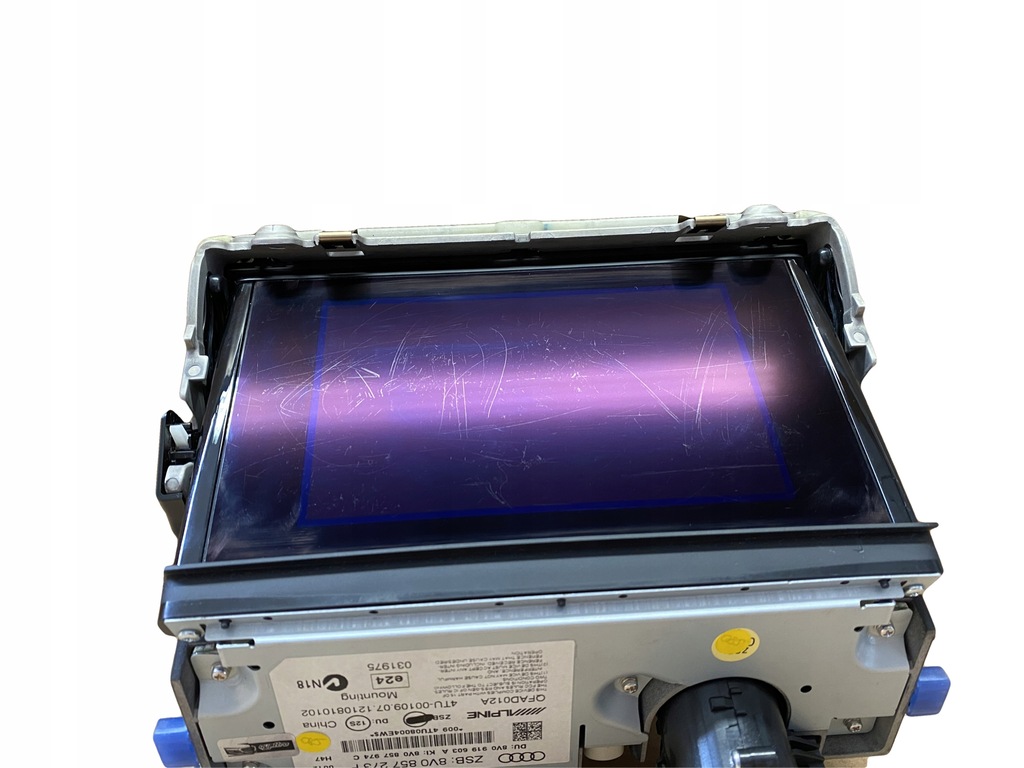 AUDI A3 8V ΟΘΟΝΗ LCD 8V0857273F Product image