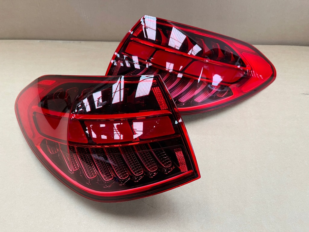 Mercedes C Class Combi 2021-2024 W206 Lable LED LAMPS Original SET Product image