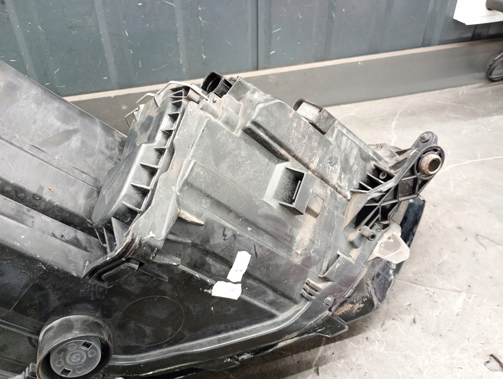 517941005B Αριστερά προβολέας VW Golf VII Product image