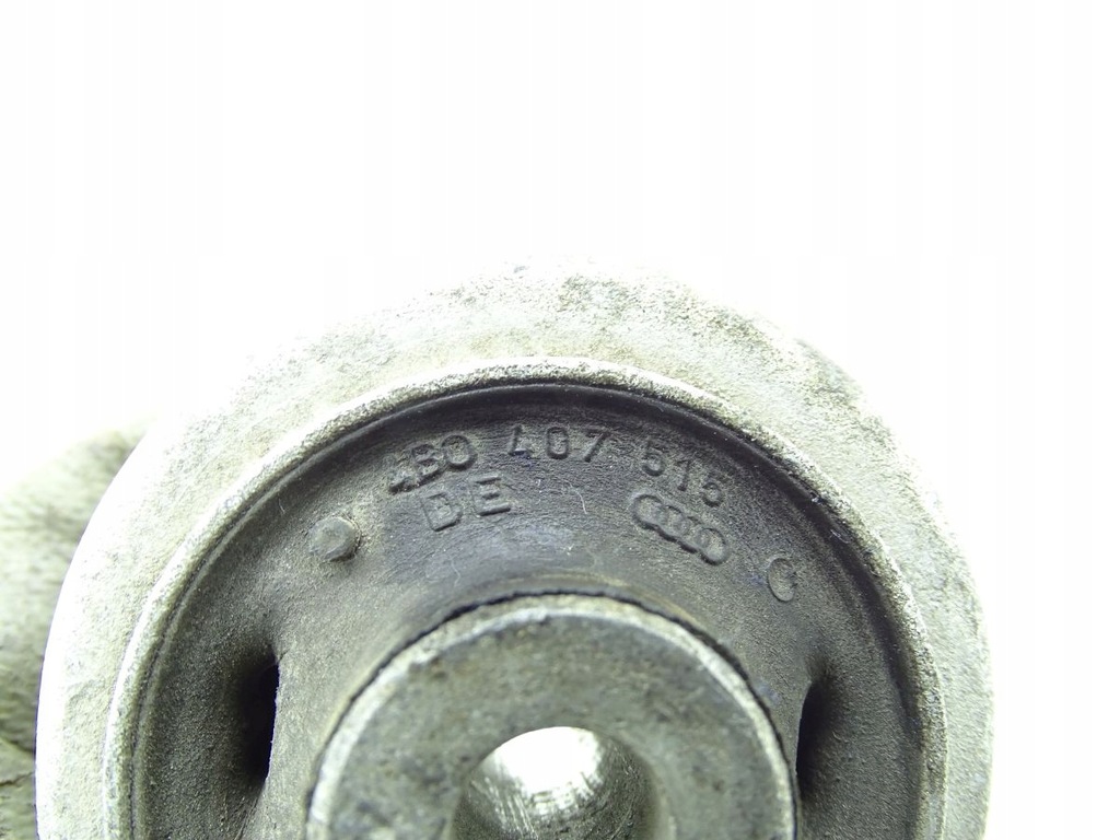 Skoda Superb I 01-08 Αριστερή εφαρμογή 022062080012 4B0407515 Product image