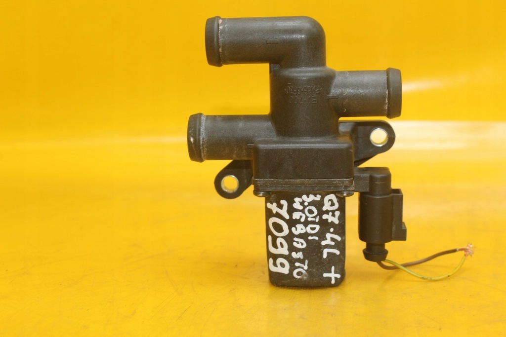 Elektrozdór Audi Q7 4L VW Touareg 1T0820036C Valve Heater Valve Product image