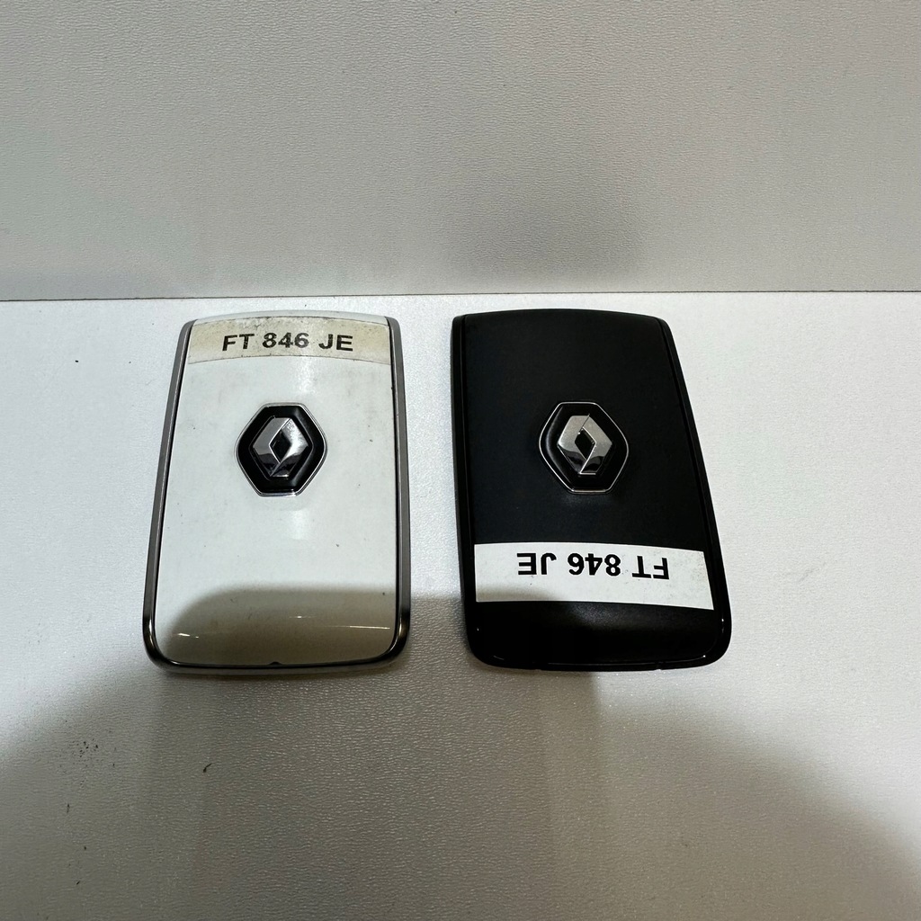 RENAULT SCENIC IV 1.7 DCI COMPUTER BCM 237104330S 284B10644R 487006831R Product image