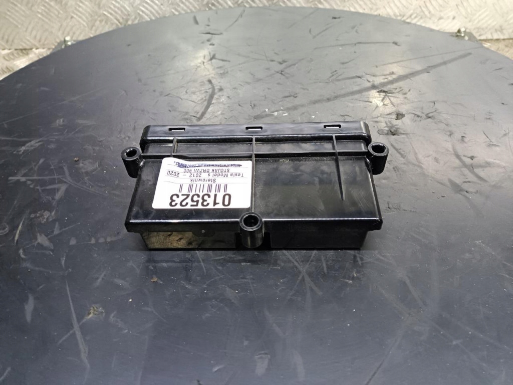 Tesla Model S Εγχειρίδιο φρένα στάθμευσης 1007618-00-D Product image