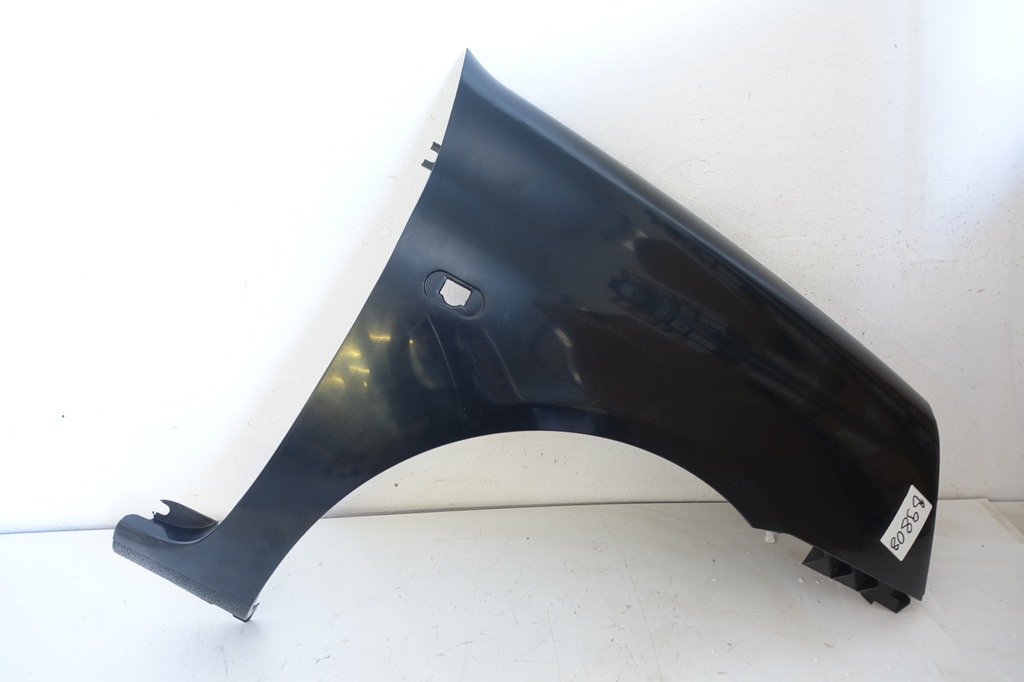 Δεξιά Fender Renault Clio II 2001-2005 7701473449 Product image