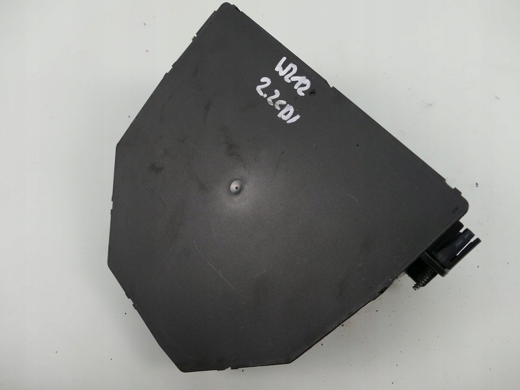 MERCEDES W212 2.2 CDI MODULE SAM SAFETY BOX. Product image