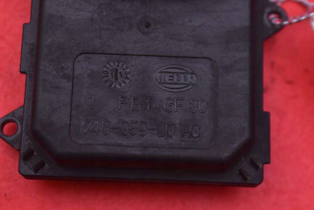 ΜΟΝΑΔΑ ΤΙΜΟΝΙΟΥ XENON ΔΕΞΙΑ 8U0941329 VW TOUAREG 2 II 7P 10-14 Product image