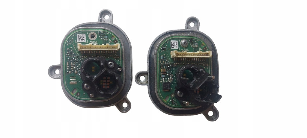 AUDI A4 B9 LIFT LAMP MODULE HEDGEHOG INVERTER 1305715395 Product image