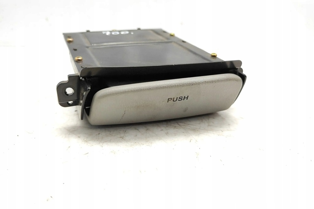 Hyundai Sonata V (NF) Ashtray 845503K000 2.0L Diesel 103kW 2006 Product image