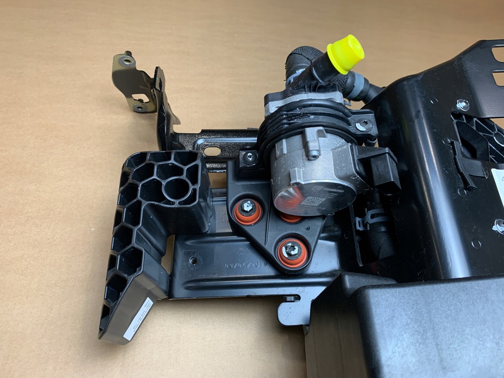 AUDI E-TRON ΜΟΝΑΔΑ ΨΥΞΗΣ ΗΧΕΙΟ ΑΝΤΛΙΑΣ ΝΕΡΟΥ 4KE965567B 4KE035916 27km Product image
