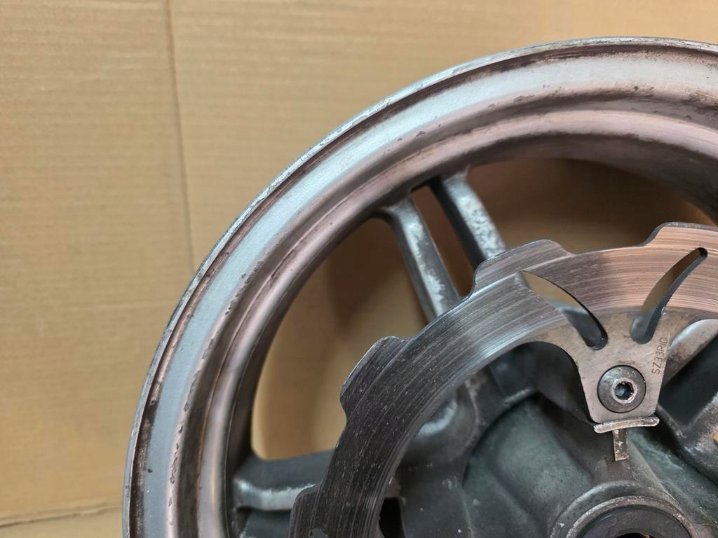 Suzuki Burgman ένα 650 02-12 κοντά στο πίσω χείλος Product image