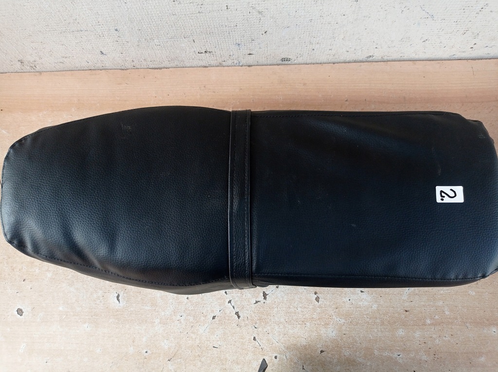 SHL M11 - Μέρη - Καθισμένος - Couch x 2 - (1+2) Product image