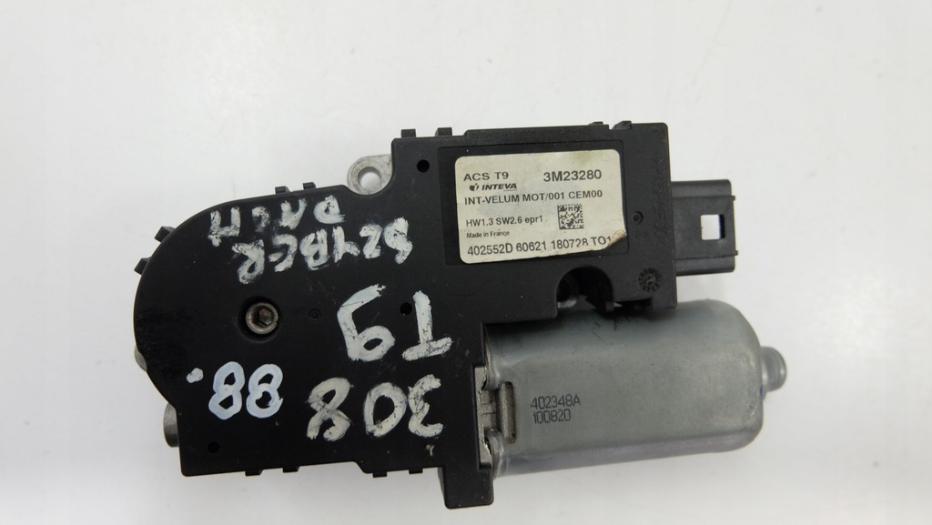 PEUGEOT 308 T9 SUNROOF MOTOR 3M23280 Product image