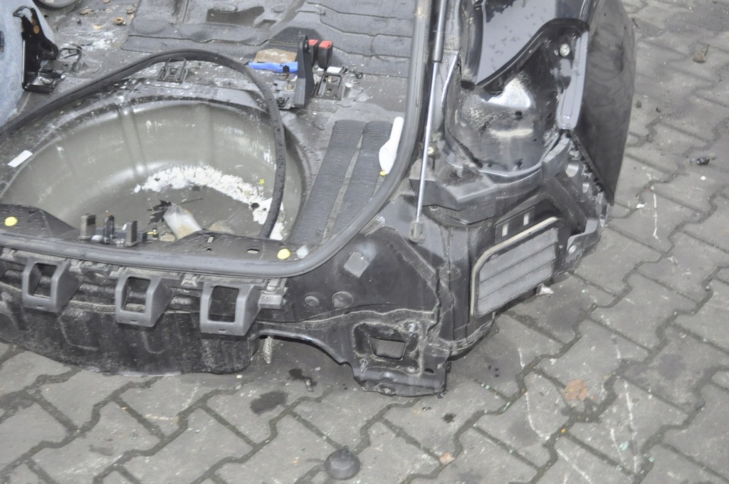 FORD FIESTA MK8 ΟΛΟΚΛΗΡΟ ΤΟ ΠΙΣΩ ΑΠΟ ΠΙΣΩ ΦΡΟΛΟ ΖΩΝΗΣ ΑΡΙΣΤΕΡΟ ΔΕΞΙ ΔΙΑΒΑΣΤΕ ΠΕΡΙΓΡΑΦΗ Product image