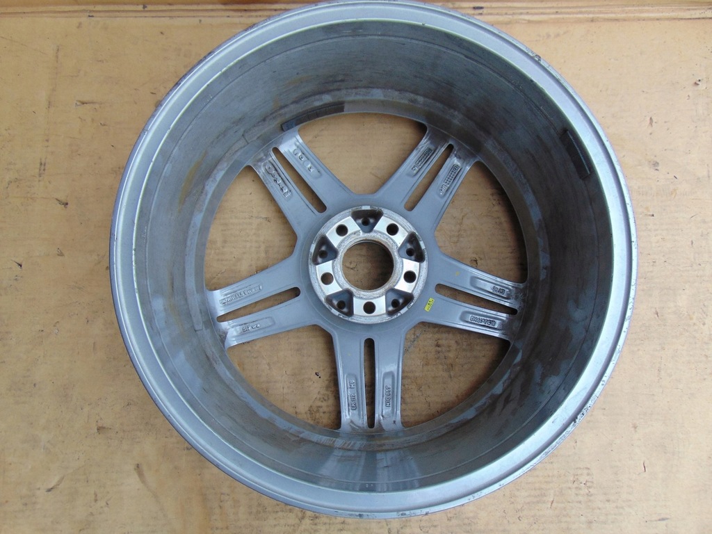 MERCEDES ALLOY RIM 19'' 5x112 ET45 KBA 50400 Product image