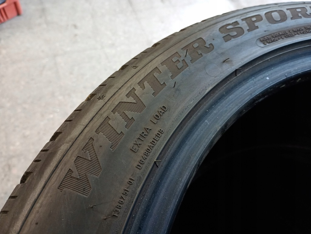 Dunlop Winter Sport5 5 2x 255/45R20 και 2x 285/45r20 ελαστικά 4.3mm χειμώνα Product image