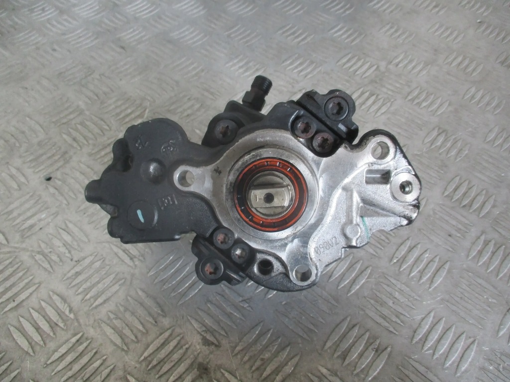 POMPA WTRYSKOWA WYSOKIEGO CIŚNIENIA 9678086680 PEUGEOT 5008 2.0 HDI 09-12 R Product image