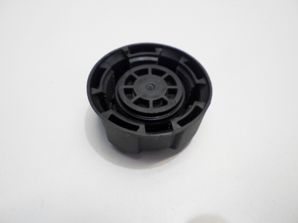 BMW F44 GRAN COUPE EXPANSION TANK CAP Product image