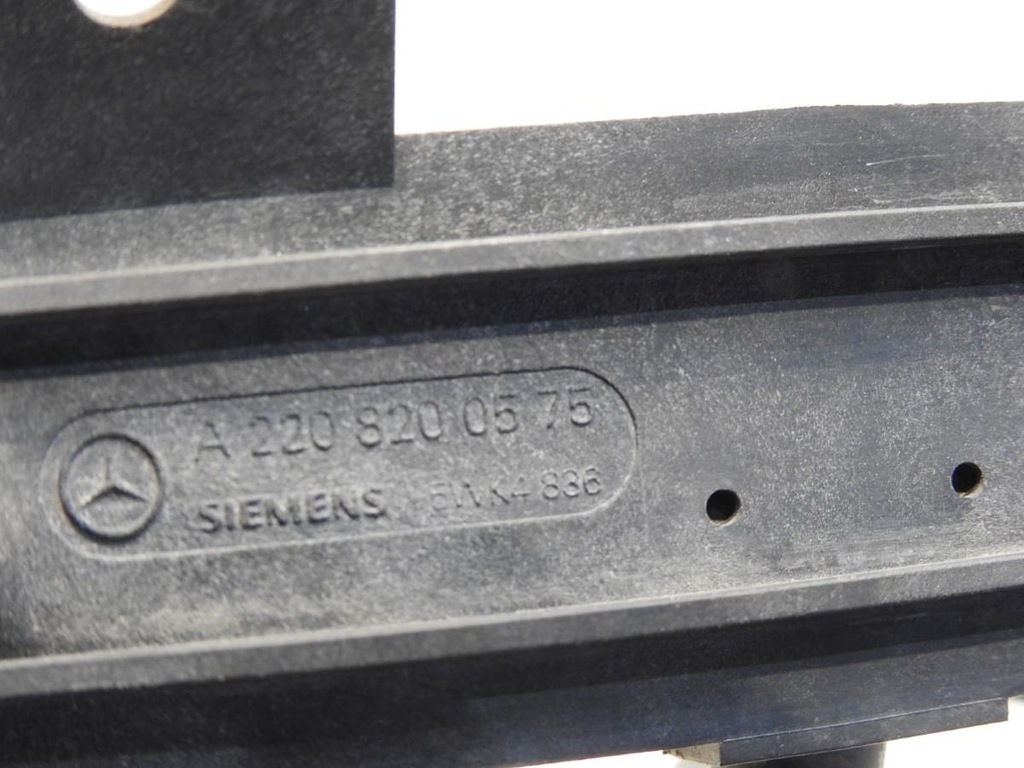 ΚΕΡΑΙΑ ΧΩΡΙΣ ΚΛΕΙΔΙ MERCEDES W220 A2208200575 Product image