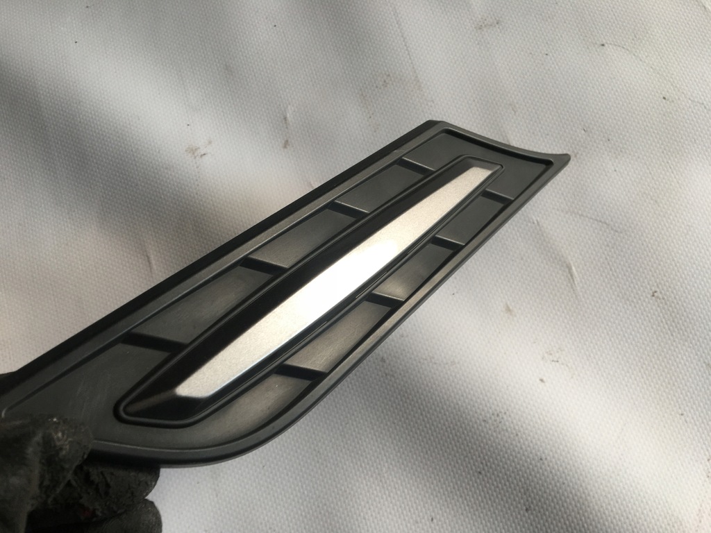 Suzuki Vitara III 15- Διακοσμητική Λωρίδα του Δεξιού Φτερού Product image