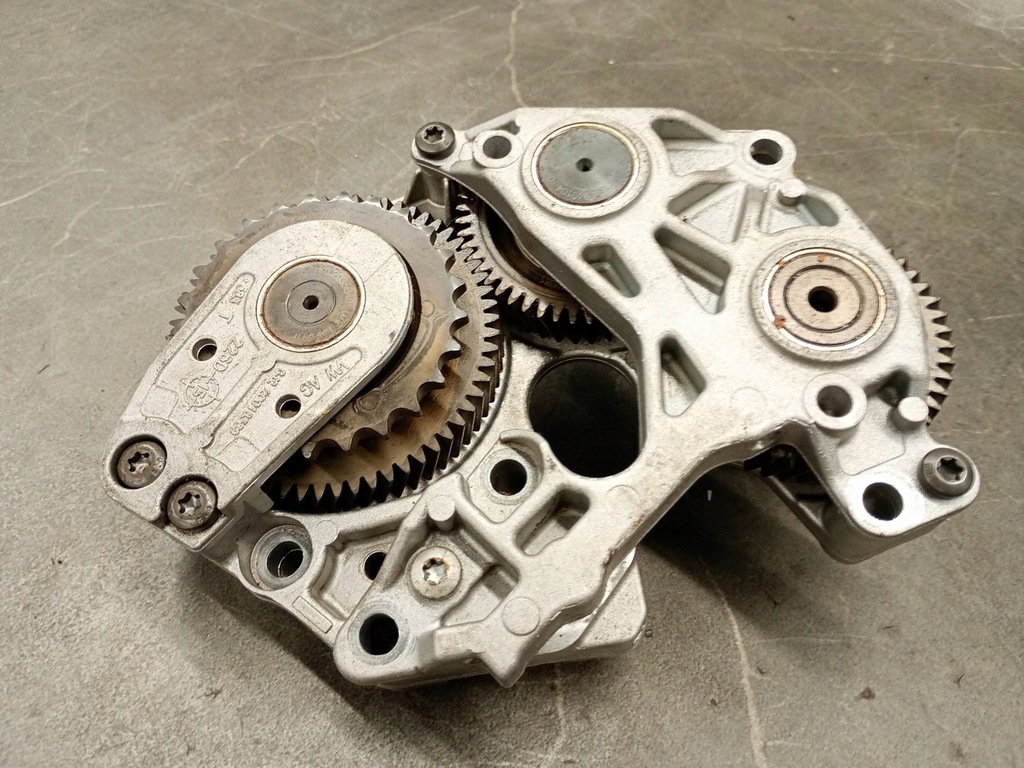 079109360 Audi RS4 B8 RS5 4.2 FSI Στέγαση Στέγαση Product image