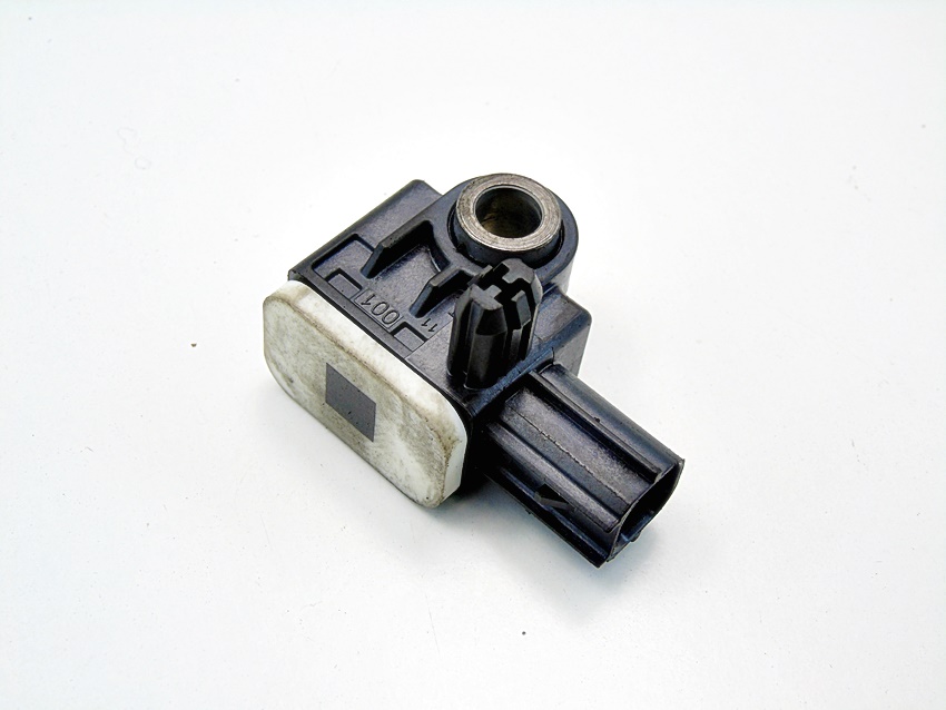 ΑΙΣΘΗΤΗΡΑΣ ΚΡΟΥΣΗΣ FOCUS 3 KOMBI 1.6 AM5T-14B342-AA Product image
