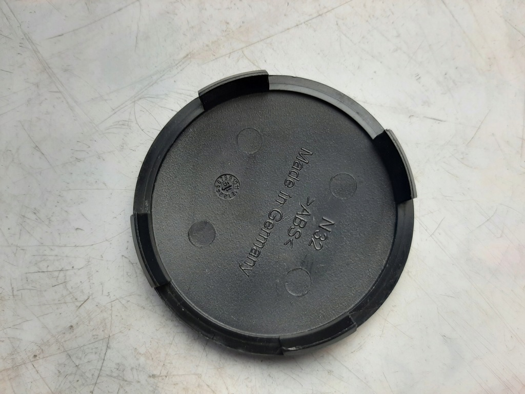 ΣΥΝΔΕΣΜΟΙ ΚΕΦΑΛΙΑ HUBCAPS ALUTEC N32 Product image