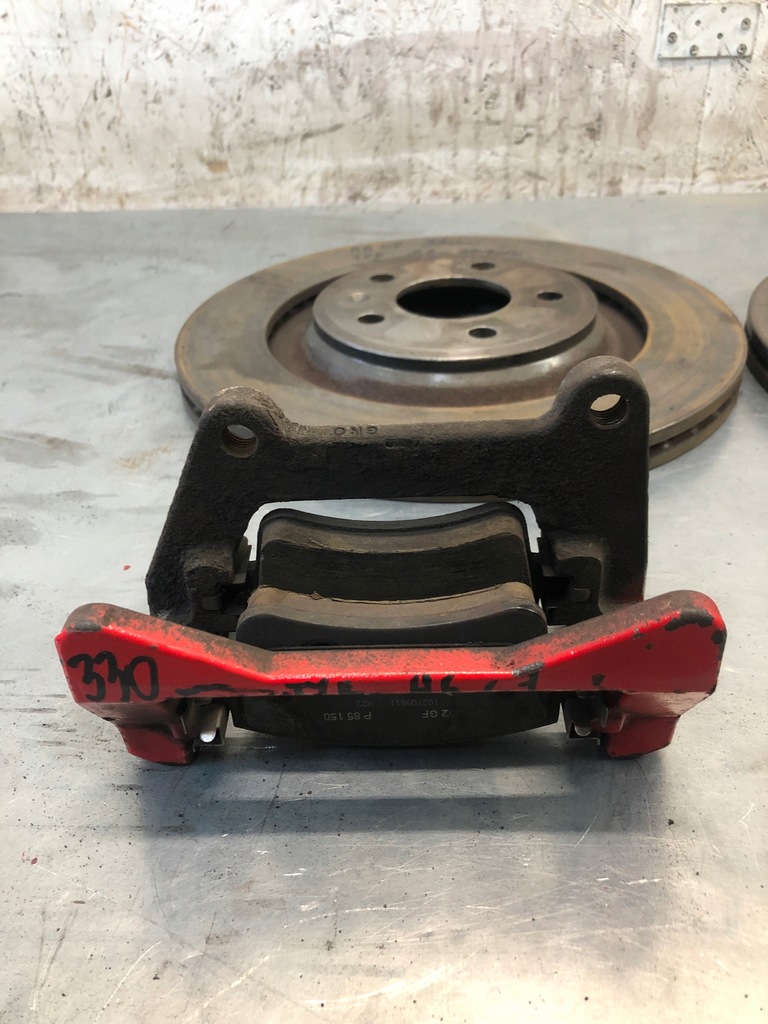 Πίσω φρένα Audi A6 C7 Σφιγκτήρες Brembo Discs 330mm μπλοκ αρχικό σετ Product image