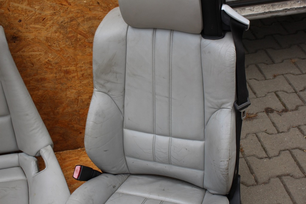 Καθίσματα καναπέ BMW e46 cabrio, αθλητικά καθίσματα από ανοιχτό δέρμα, ηλεκτρικά θερμαινόμενα σπορ καθίσματα Product image
