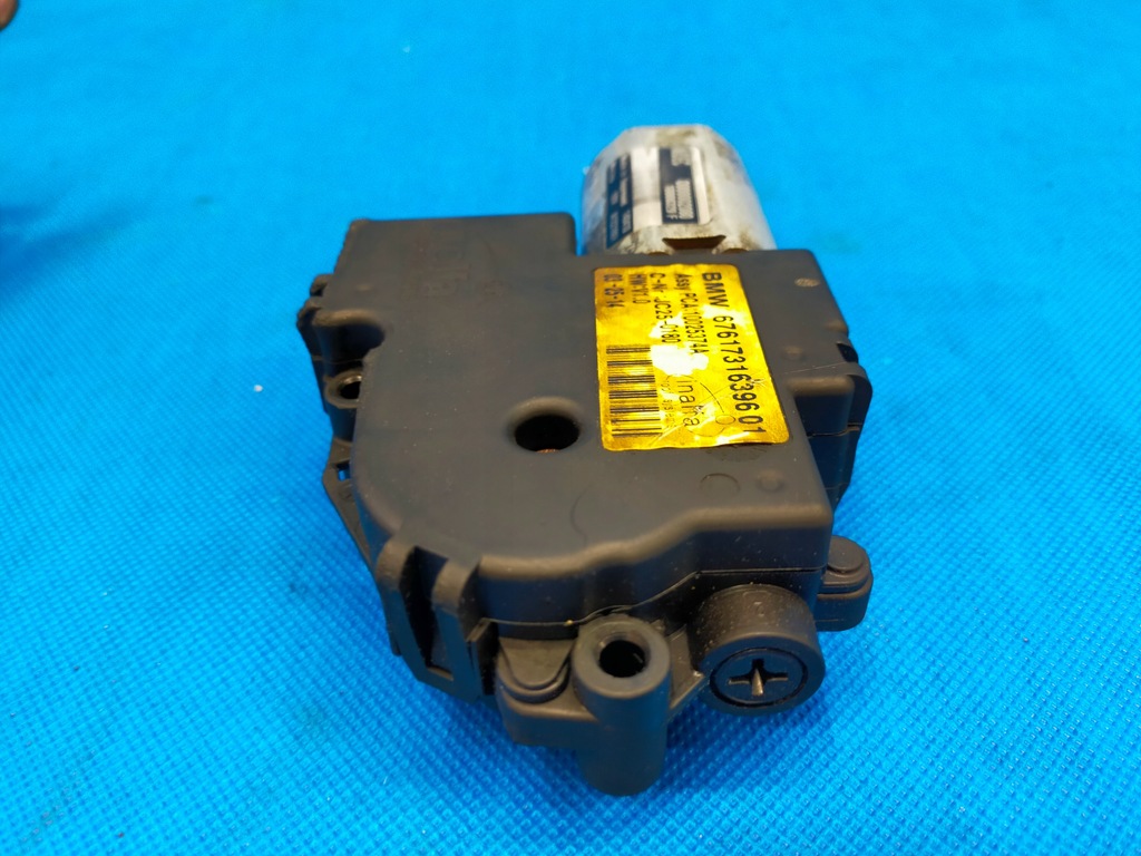 BMW X5 F15 2014 R XDRIVE 30 D 190KW SUNROOF MOTOR 7316396 Product image