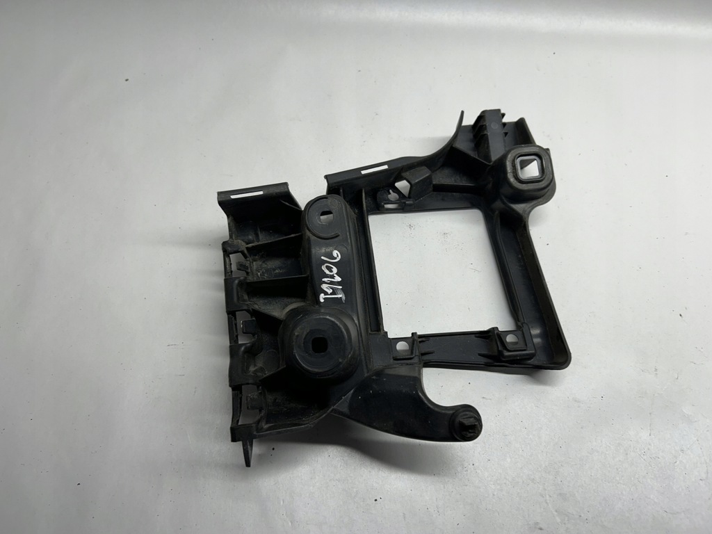 4G9807394D AUDI Σύρισμα δεξιού πίσω προφυλακτήρα Product image