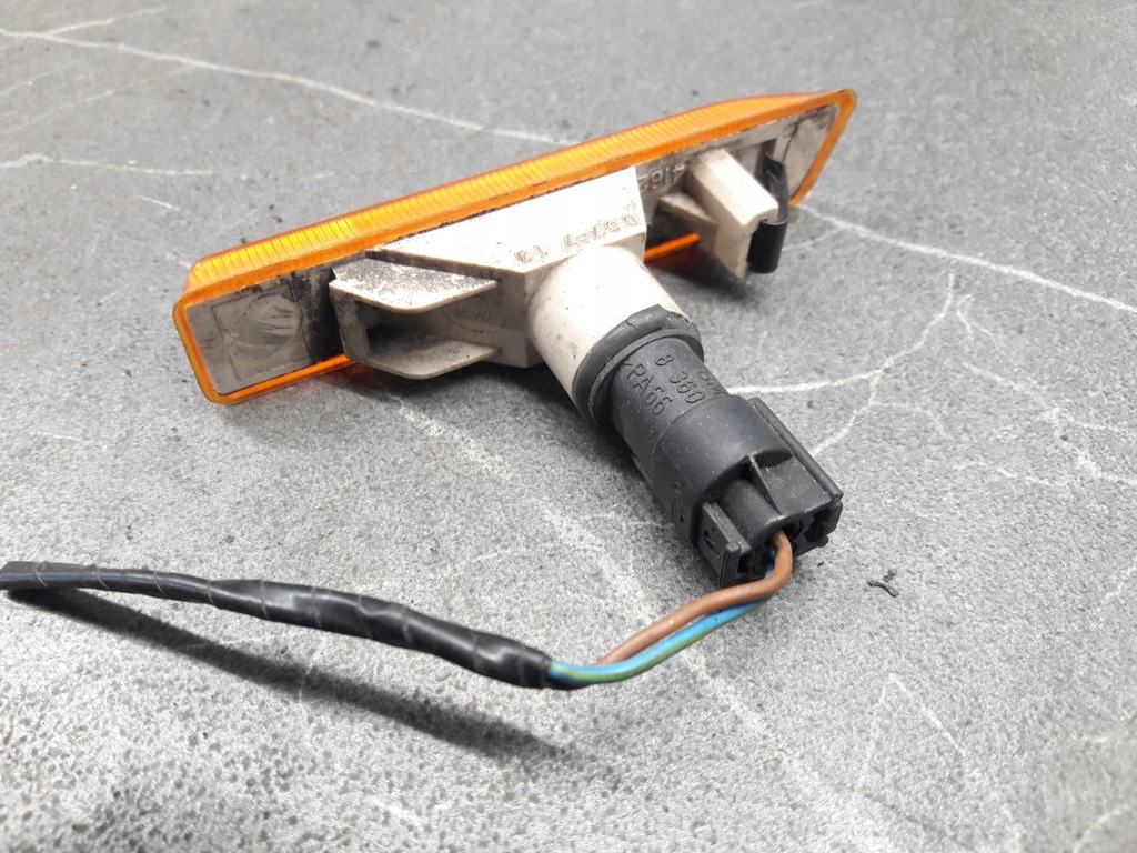 007713 αριστερή ένδειξη BMW E36 Product image