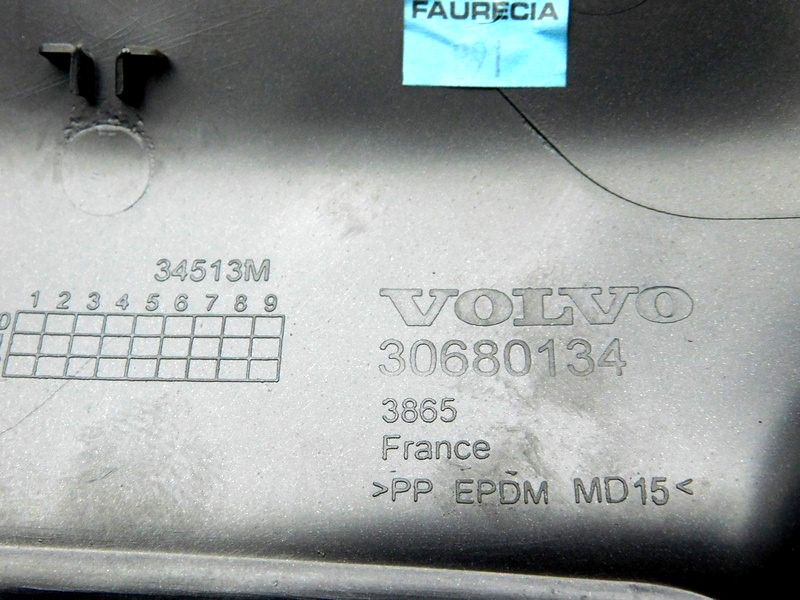09/23 VOLVO S40 V50 C30 ΚΑΛΥΜΜΑ ΚΟΛΩΝΑ ΤΙΜΟΝΙΟΥ ΚΑΛΥΜΜΑ Product image