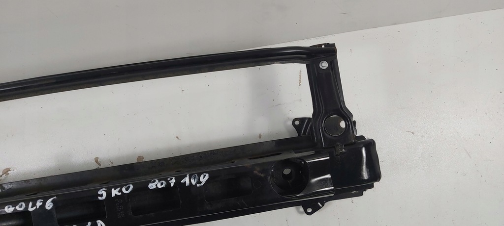 VW Golf VI 6 5K0 5K0807109 BUMKER BUMPER BROND EU Product image
