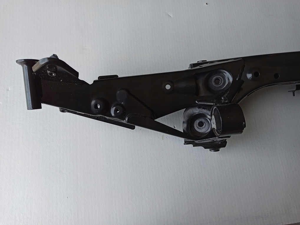 Bmw x1 f48 τρόλεϊ κούνιας δοκού ανάρτησης 6862558-04 πίσω 4x4 σαν ΝΕΟ 2017 Product image