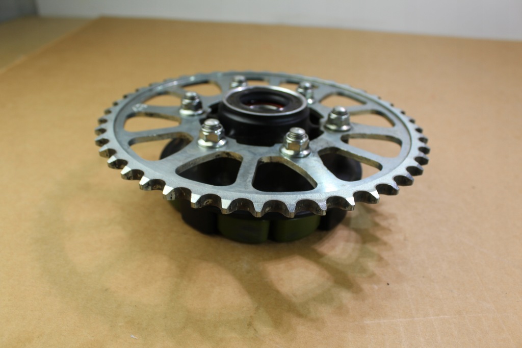 KAWASAKI Z 900 20 - ΓΡΑΝΑΖΙ ΤΡΟΧΟΥ Product image