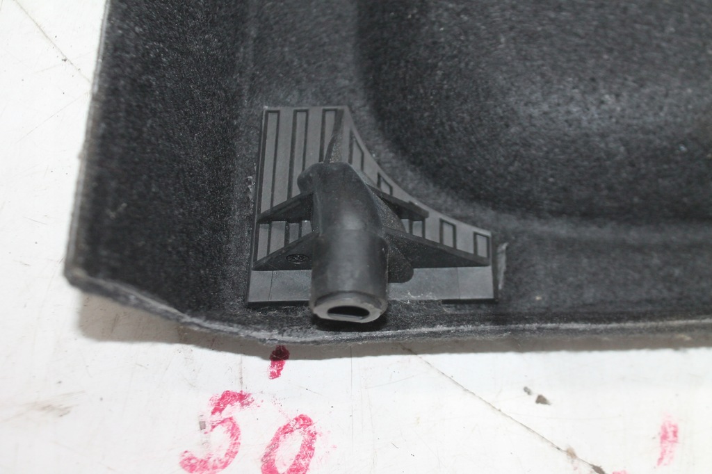 Root ράφι πίσω 6R686769B VW POLO V 6R 5-DOOR 09-14 Product image