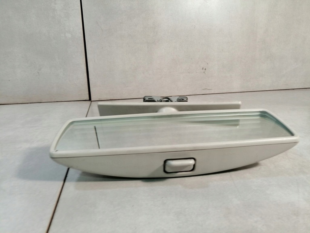 ΚΑΘΡΕΠΤΗΣ ΕΣΩΤΕΡΙΚΟΥ ΚΑΘΙΣΜΑ TOLEDO III 1T0817543 Product image
