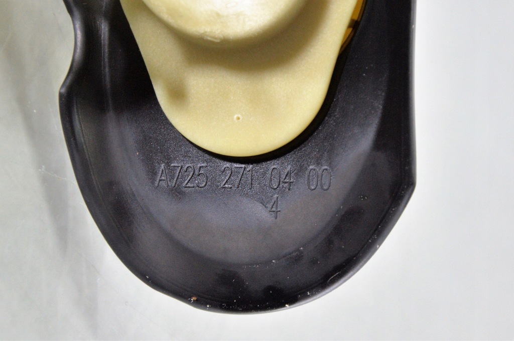 Οδηγός λαδιού A725 271 04 004 725.0 9G Mercedes Product image